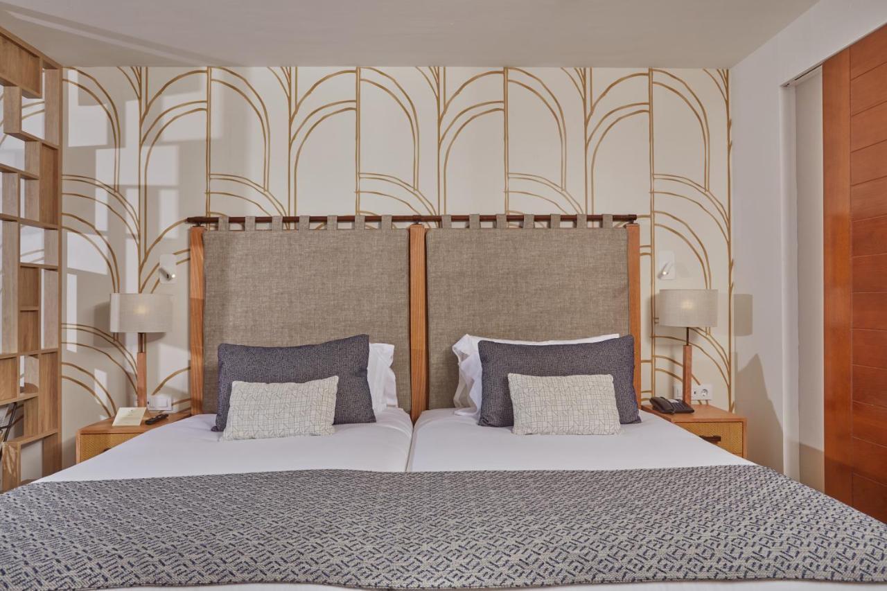 เอสเปเรีย ลันซาโรเต Hotel ปูแอร์โตกาเลโร ภายนอก รูปภาพ A bedroom at the hotel