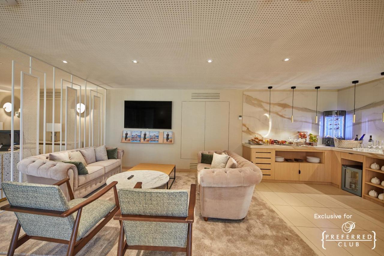 เอสเปเรีย ลันซาโรเต Hotel ปูแอร์โตกาเลโร ภายนอก รูปภาพ Club Lounge at Cape Town International Airport